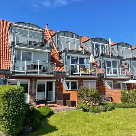 Grosszuegige Familienwohnung - Mit Grossen Esszimmer Διαμέρισμα *